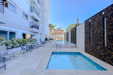 Apartamento para alugar com 38m², 2 quartos e 1 vagaÁrea comum - Piscina