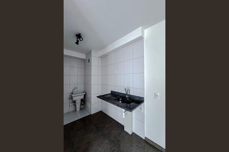 Apartamento para alugar com 38m², 2 quartos e 1 vaga Apartamento para alugar com 38m², 2 quartos e 1 vagaCozinha e Área de Serviço