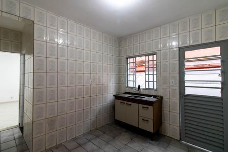 Casa para alugar com 40m², 1 quarto e sem vaga Casa para alugar com 40m², 1 quarto e sem vagaCozinha