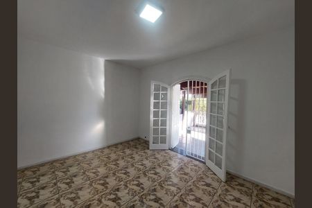 Casa para alugar com 152m², 3 quartos e 2 vagas Casa para alugar com 152m², 3 quartos e 2 vagasSuíte