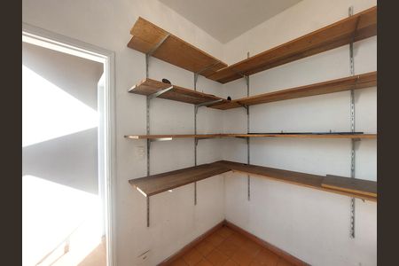 Casa para alugar com 152m², 3 quartos e 2 vagas Casa para alugar com 152m², 3 quartos e 2 vagasQuarto Edícula