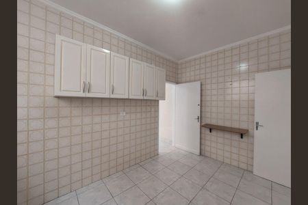 Casa para alugar com 152m², 3 quartos e 2 vagas Casa para alugar com 152m², 3 quartos e 2 vagasCozinha