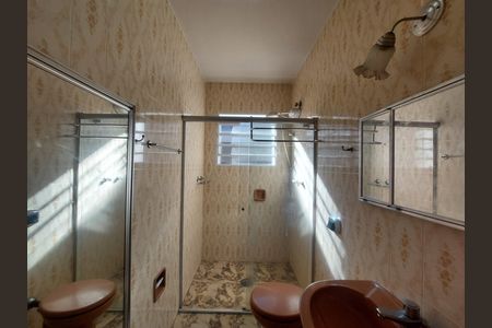 Casa para alugar com 152m², 3 quartos e 2 vagas Casa para alugar com 152m², 3 quartos e 2 vagasBanheiro Social