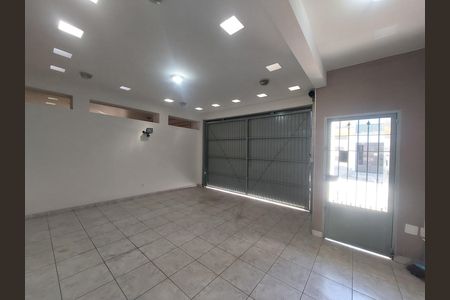 Casa para alugar com 152m², 3 quartos e 2 vagas Casa para alugar com 152m², 3 quartos e 2 vagasGaragem