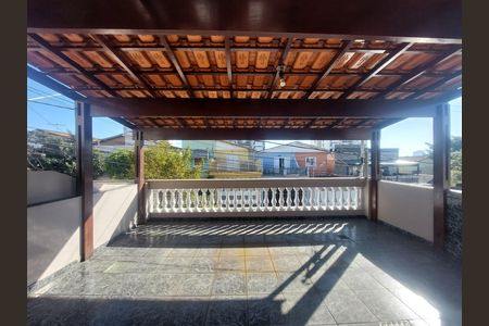 Casa para alugar com 152m², 3 quartos e 2 vagas Casa para alugar com 152m², 3 quartos e 2 vagasVaranda
