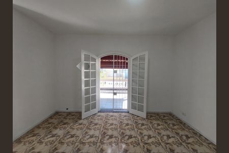 Casa para alugar com 152m², 3 quartos e 2 vagas Casa para alugar com 152m², 3 quartos e 2 vagasSuíte