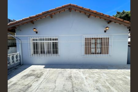 Casa à venda com 250m², 4 quartos e 3 vagasVista