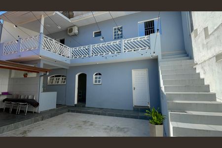 Casa à venda com 250m², 4 quartos e 3 vagasQuintal 