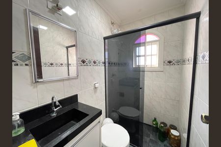 Casa à venda com 250m², 4 quartos e 3 vagasBanheiro 3