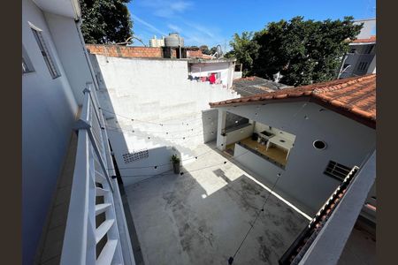Casa à venda com 250m², 4 quartos e 3 vagasVista