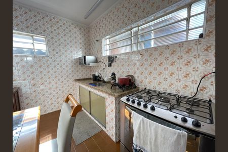 Casa à venda com 250m², 4 quartos e 3 vagasCozinha
