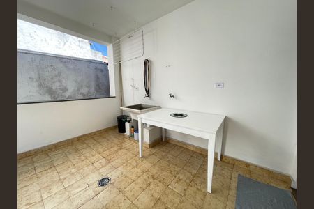 Casa à venda com 250m², 4 quartos e 3 vagasÁrea de Serviço