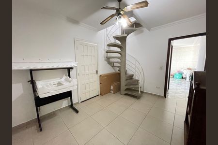 Casa à venda com 250m², 4 quartos e 3 vagasSala - edícula