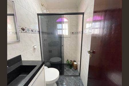 Casa à venda com 250m², 4 quartos e 3 vagasBanheiro 3