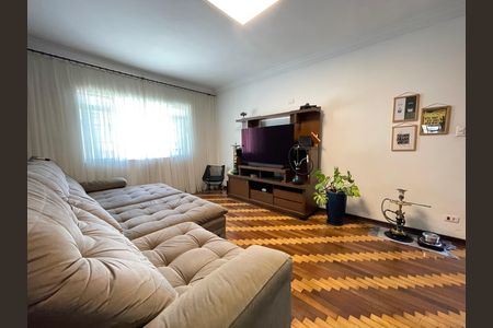 Casa à venda com 250m², 4 quartos e 3 vagasSala
