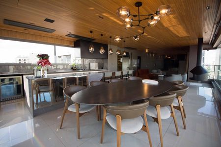 Apartamento à venda com 347m², 3 quartos e 5 vagasVaranda gourmet