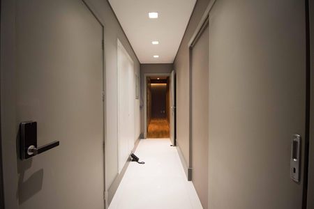 Apartamento à venda com 347m², 3 quartos e 5 vagasCorredor