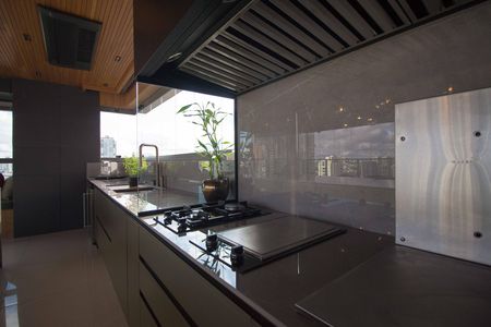 Apartamento à venda com 347m², 3 quartos e 5 vagasVaranda gourmet
