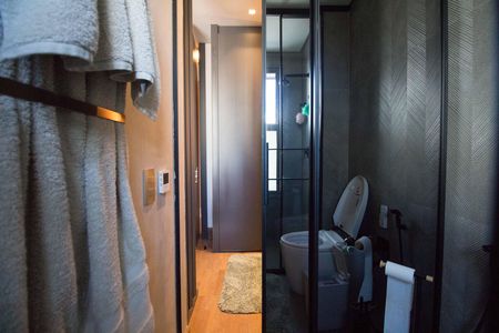 Apartamento à venda com 347m², 3 quartos e 5 vagasBanheiro da Suíte 1