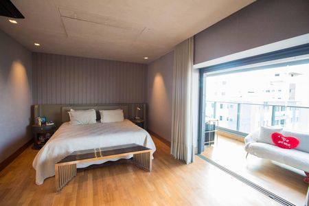 Apartamento à venda com 347m², 3 quartos e 5 vagasQuarto Suíte Master