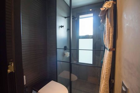 Apartamento à venda com 347m², 3 quartos e 5 vagasBanheiro da Suíte 2