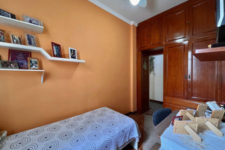 Apartamento para alugar com 145m², 3 quartos e sem vaga