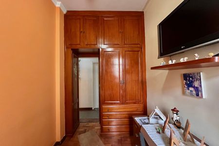 Apartamento para alugar com 145m², 3 quartos e sem vaga