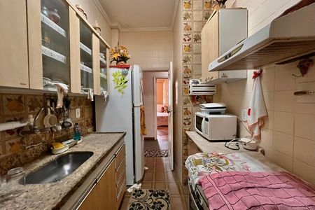 Apartamento para alugar com 145m², 3 quartos e sem vaga