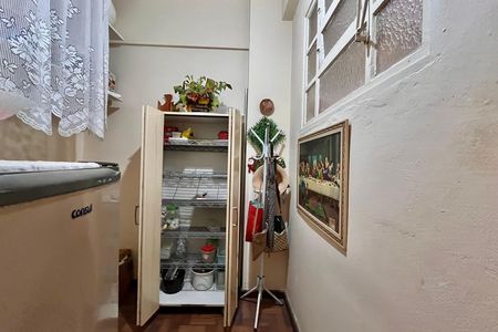 Apartamento para alugar com 145m², 3 quartos e sem vaga
