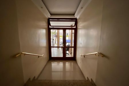 Apartamento para alugar com 145m², 3 quartos e sem vaga