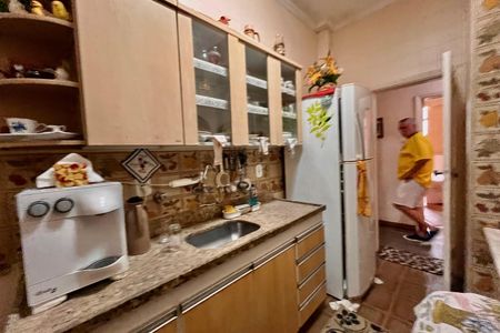Apartamento para alugar com 145m², 3 quartos e sem vaga