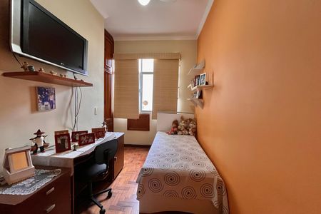 Apartamento para alugar com 145m², 3 quartos e sem vaga