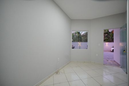 Apartamento para alugar com 60m², 2 quartos e 1 vagaSala - cozinha
