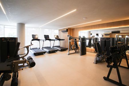 Apartamento à venda com 102m², 2 quartos e 2 vagas Apartamento à venda com 102m², 2 quartos e 2 vagasÁrea comum - Academia