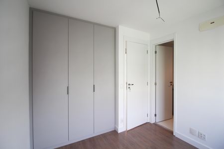 Apartamento à venda com 102m², 2 quartos e 2 vagas Apartamento à venda com 102m², 2 quartos e 2 vagasSuíte 2