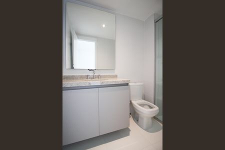 Apartamento à venda com 102m², 2 quartos e 2 vagas Apartamento à venda com 102m², 2 quartos e 2 vagasBanheiro da Suíte 2