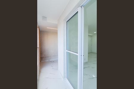 Varanda da Sala de apartamento para alugar com 2 quartos, 47m² em Picanço, Guarulhos