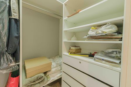 Apartamento à venda com 80m², 3 quartos e 2 vagasCloset 