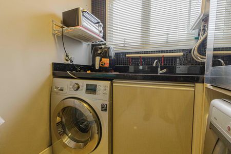 Apartamento à venda com 80m², 3 quartos e 2 vagasÁrea de Serviço