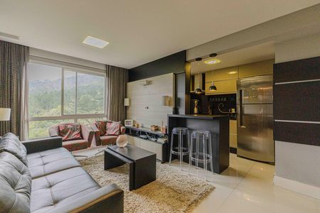 Sala de apartamento à venda com 3 quartos, 80m² em Jardim Carvalho, Porto Alegre