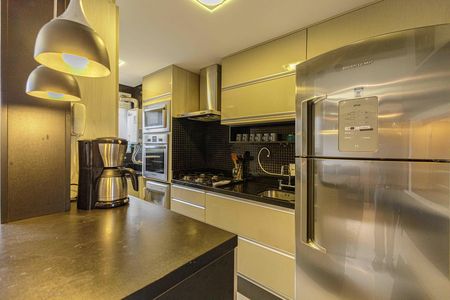 Apartamento à venda com 80m², 3 quartos e 2 vagasCozinha