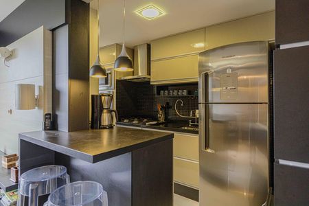 Apartamento à venda com 80m², 3 quartos e 2 vagasCozinha