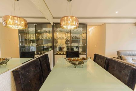 Apartamento à venda com 80m², 3 quartos e 2 vagasSala