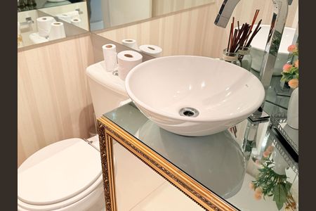 Apartamento à venda com 80m², 3 quartos e 2 vagasLavabo