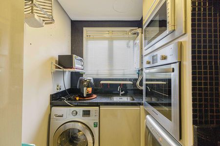 Apartamento à venda com 80m², 3 quartos e 2 vagasÁrea de Serviço