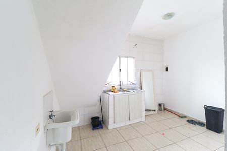 Casa para alugar com 2 quartos, 60m² em Vila Fidalgo, São Paulo