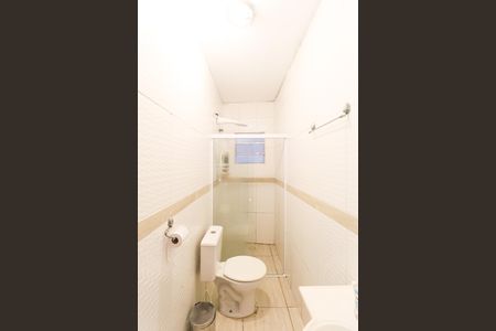 Casa para alugar com 60m², 2 quartos e sem vaga Casa para alugar com 60m², 2 quartos e sem vagaBanheiro