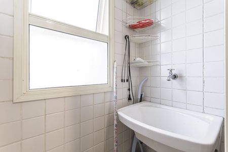 Área de Serviço de apartamento para alugar com 1 quarto, 45m² em Vila Uberabinha, São Paulo