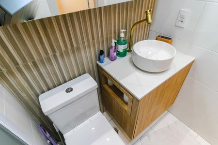 Apartamento à venda com 24m², 1 quarto e sem vaga Apartamento à venda com 24m², 1 quarto e sem vagaBanheiro da Suíte