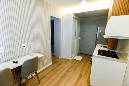 Sala de apartamento à venda com 1 quarto, 24m² em Fazenda Morumbi, São Paulo